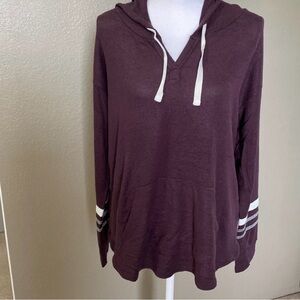 Market and Spruce hoody style top, long sleeves, front pocket, purple, size L